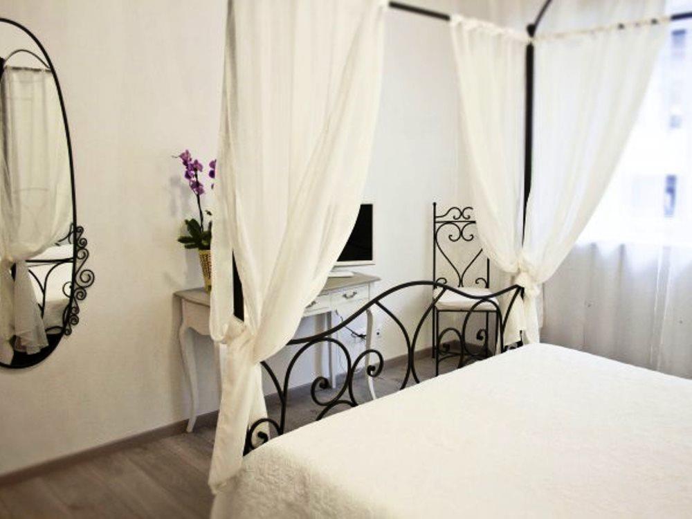 Bed and Breakfast Foscari House Рим Экстерьер фото